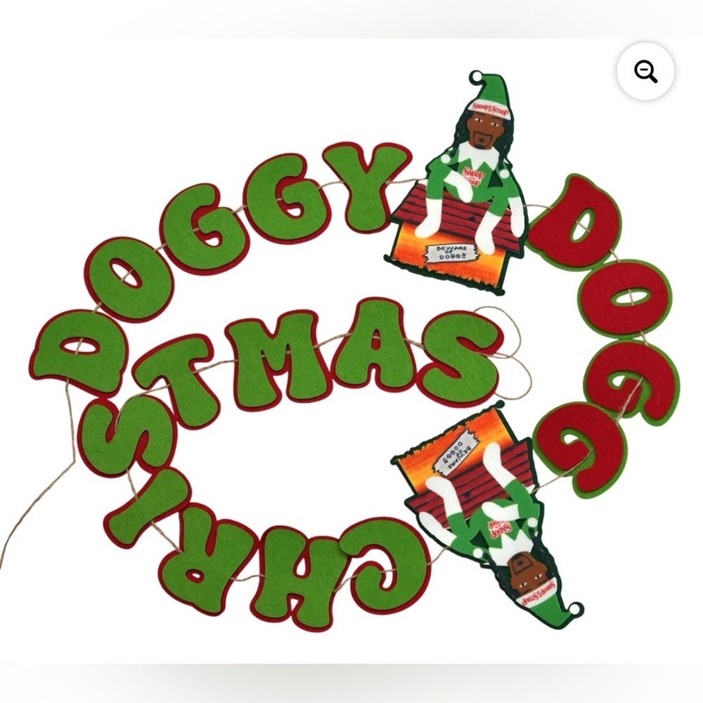 Snoop Dogg Snoop on The Stoop Doggy Dogg  Christmas 60 Inch Garland NEW NWT